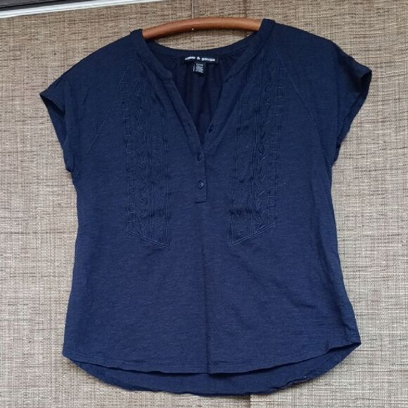 Cable & Gauge Tops - Cable & Gauge Women's Navy Blue Top
